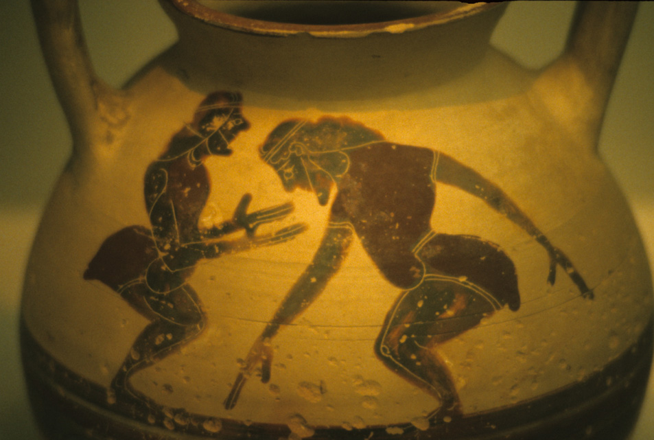 Corinthian vase depicting early comic characters