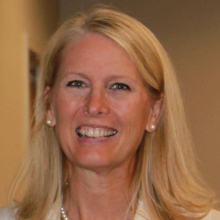 Elizabeth Christensen headshot